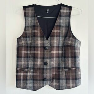 Saks Fifth Avenue Black Garment